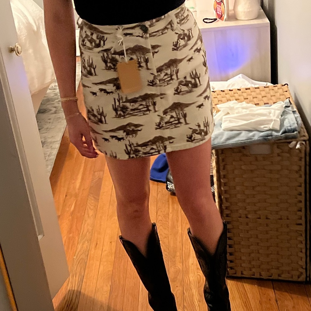 Reformation skirt size 28 Jackie High rise denim